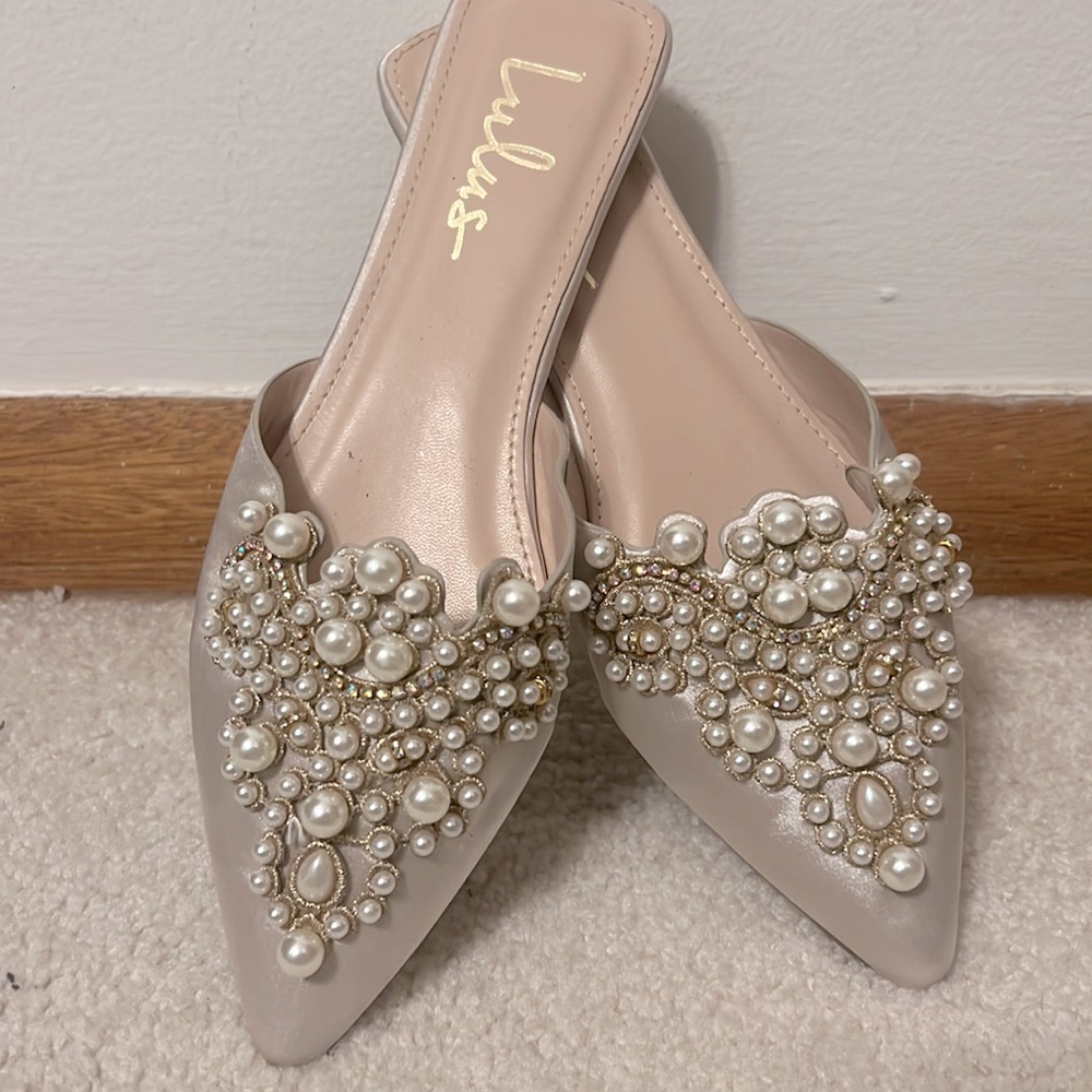 Lulu’s Flora Ivory Satin Pearl Embroidered Point Toe Flats